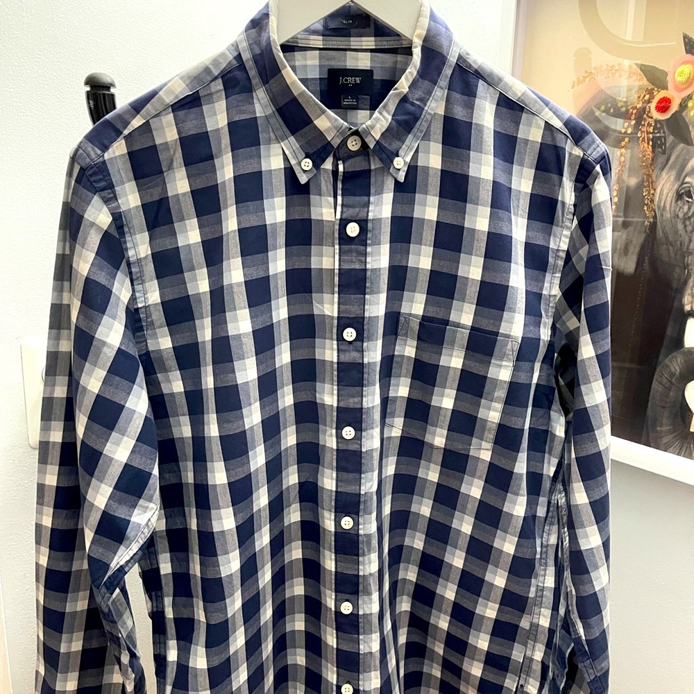 Men blue dress shirt